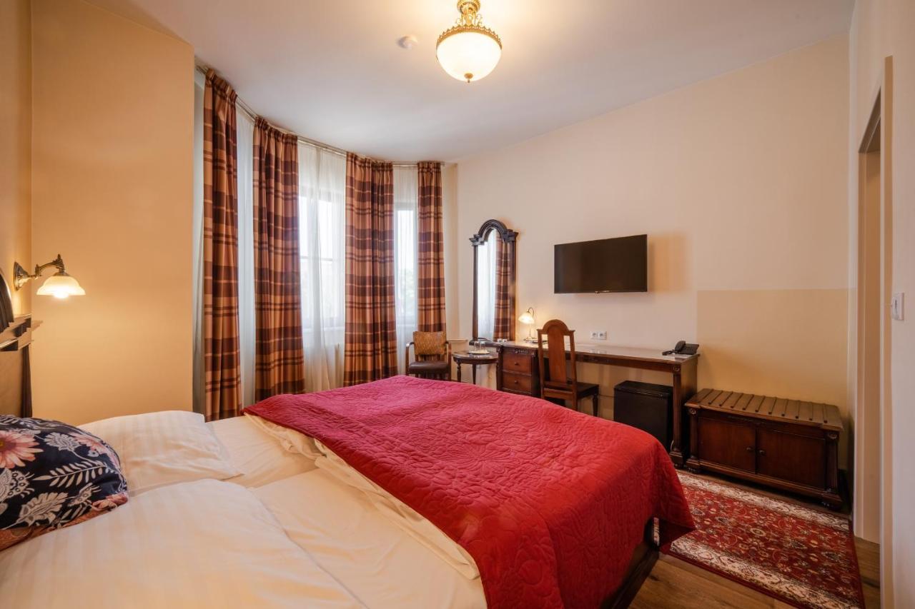 אוהרסקה הראדיסטה Hotel Grand מראה חיצוני תמונה