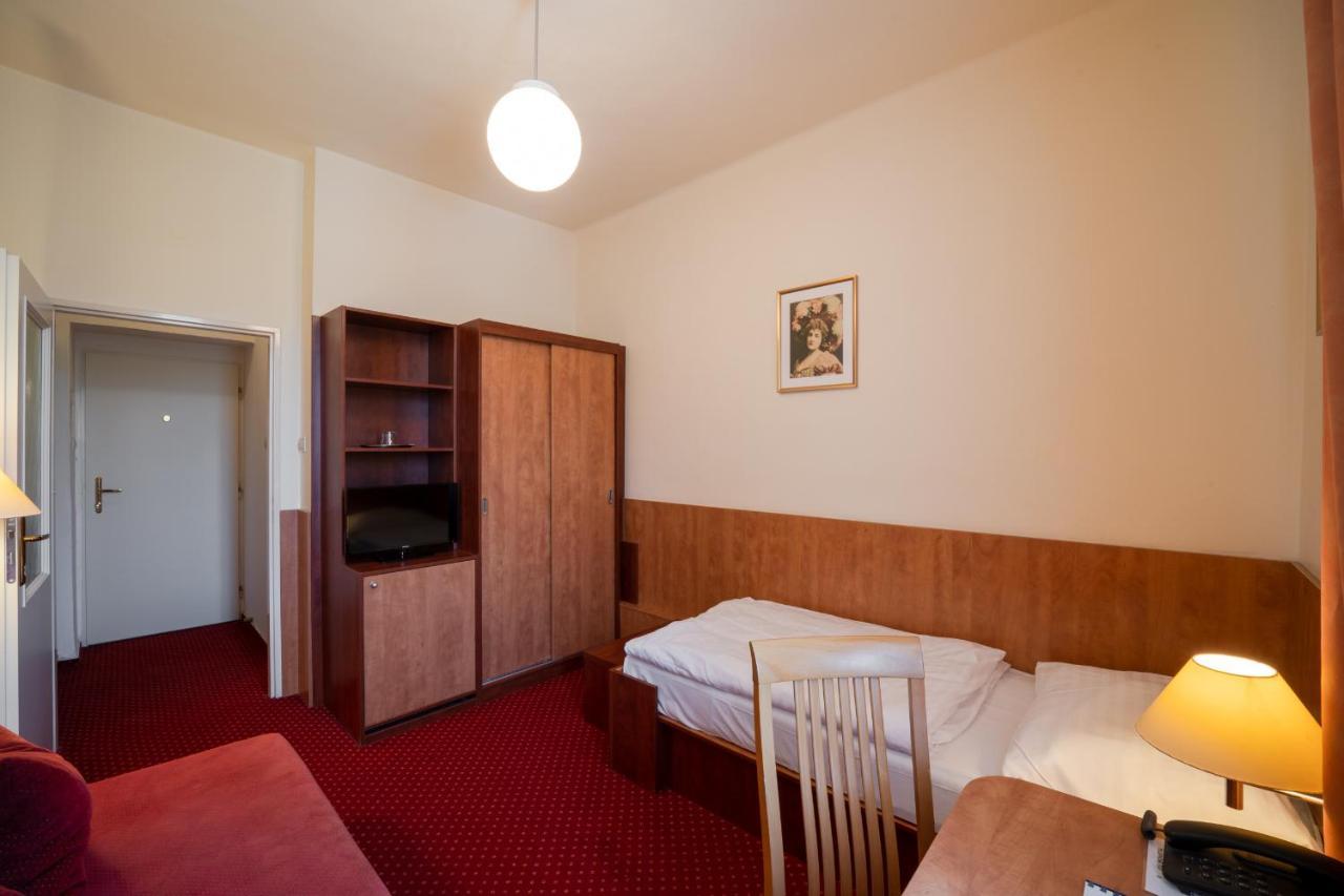 אוהרסקה הראדיסטה Hotel Grand מראה חיצוני תמונה