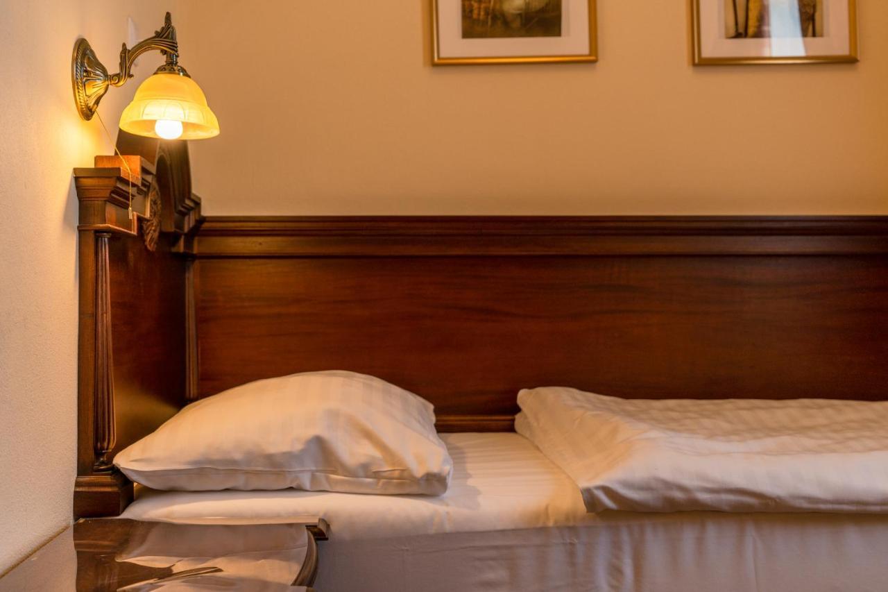 אוהרסקה הראדיסטה Hotel Grand מראה חיצוני תמונה