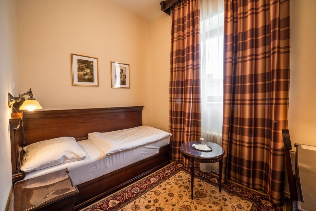 אוהרסקה הראדיסטה Hotel Grand מראה חיצוני תמונה