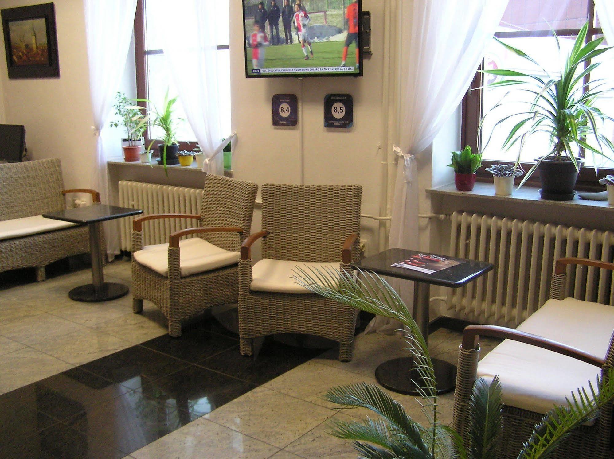 אוהרסקה הראדיסטה Hotel Grand מראה חיצוני תמונה