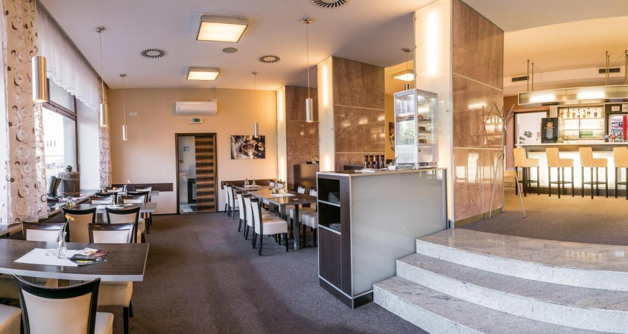 אוהרסקה הראדיסטה Hotel Grand מראה חיצוני תמונה
