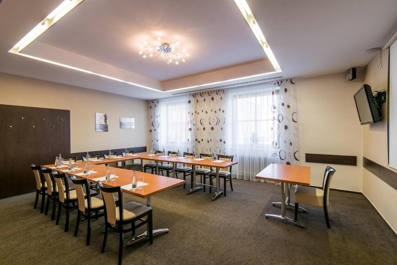 אוהרסקה הראדיסטה Hotel Grand מראה חיצוני תמונה